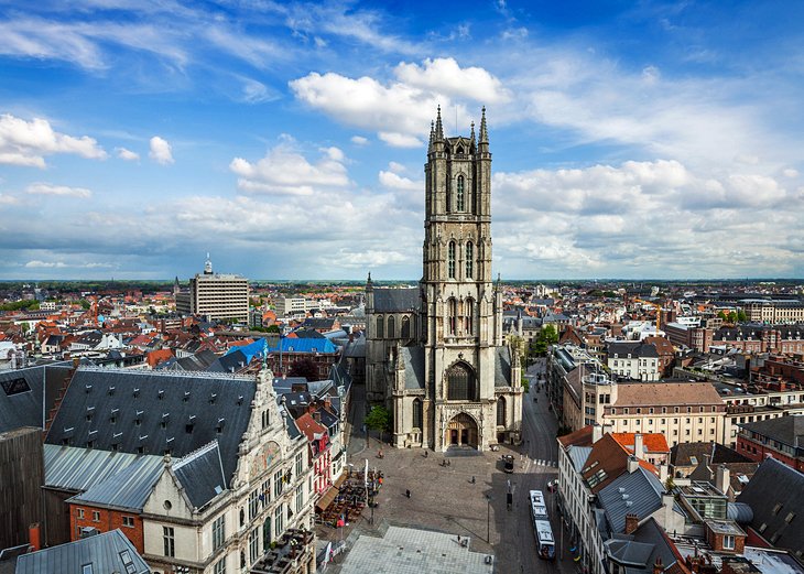 C:\Users\Esy\Desktop\Belgium\belgium-cathedral-of-saint-bavo-in-ghent.jpg
