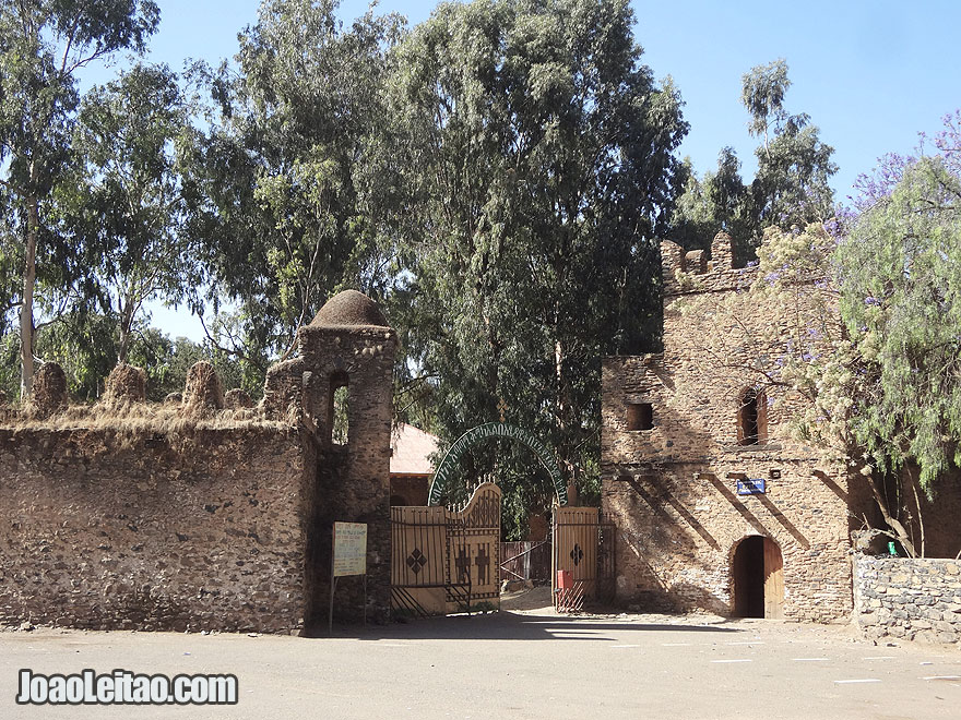 C:\Users\Esy\Desktop\Ethopia\Atatami-Kidus-Michael-Church-Gondar-Ethiopia.jpg