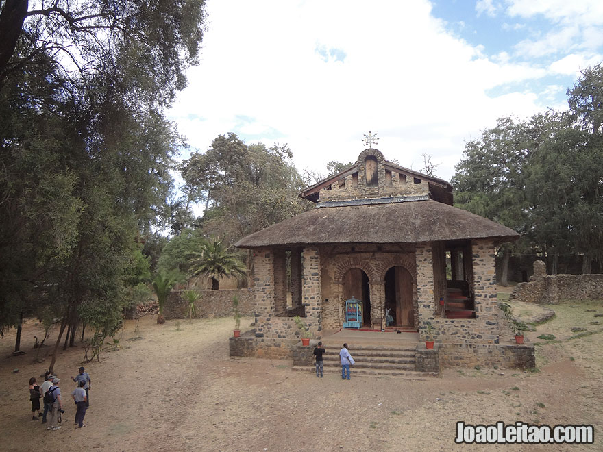 C:\Users\Esy\Desktop\Ethopia\Debre-Birhan-Selassie-Church-Gondar-Ethiopia1.jpg