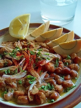 C:\Users\Esy\Desktop\Ethopia\Ful_medames_(arabic_meal).jpg