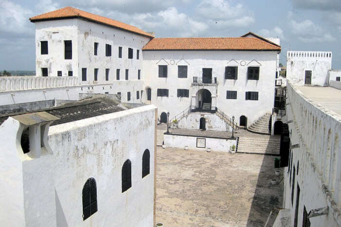 C:\Users\Esy\Desktop\Ghana pix collection\St.-George’s-Castle.jpg