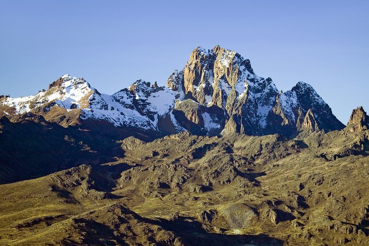 C:\Users\Esy\Desktop\kenya pix\kenya-mount-kenya-national-park (1).jpg