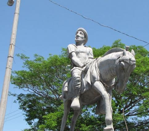 C:\Users\Esy\Desktop\liberia\Sabanero-Statue.jpg