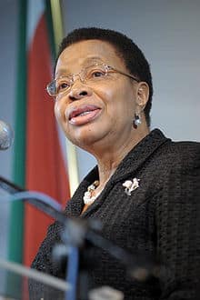 C:\Users\Esy\Desktop\Mozambique\220px-Madame_Graca_Machel.jpg