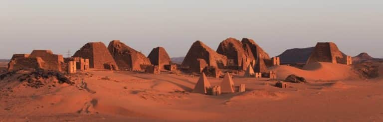 C:\Users\Esy\Desktop\Sudan\Meroe-768x245.jpg