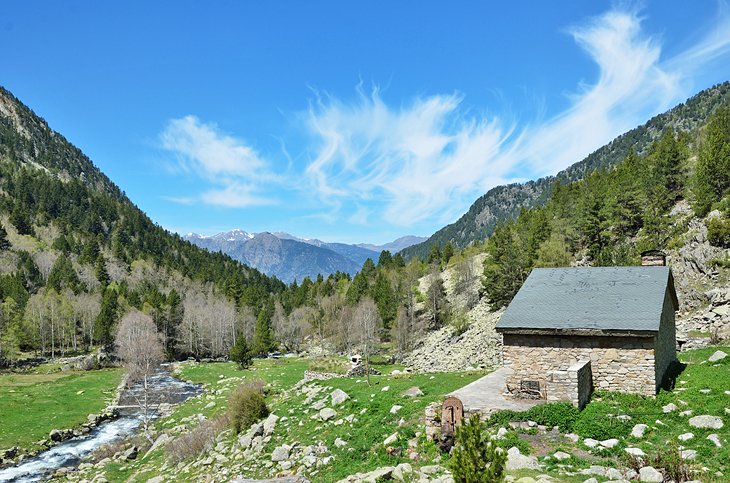 C:\Users\Esy\Desktop\Andorra\andorra-attractions-madriu-perafita-claror-valley.jpg