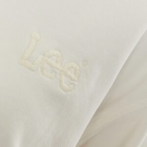 Lee