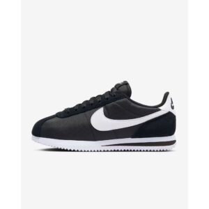 Nike DZ2795-001 - EU 39